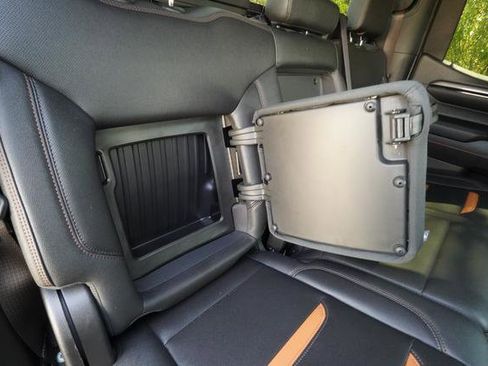 Used 2023 GMC Sierra 1500 AT4 w/ AT4 Premium Package image 30