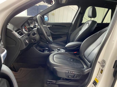 Used 2018 BMW X1 xDrive28i image 5