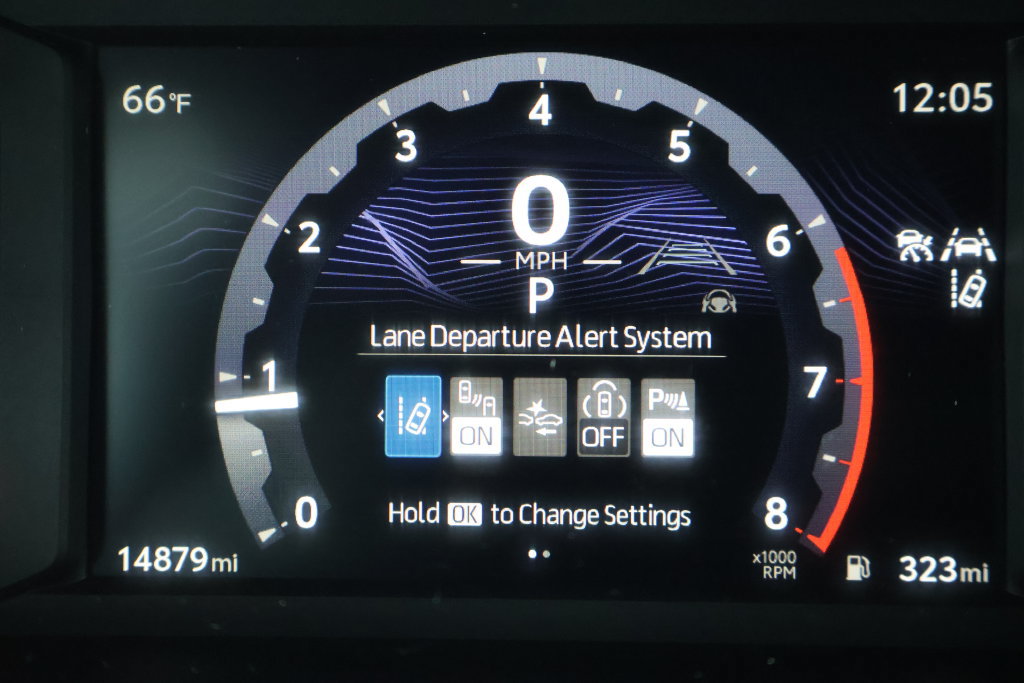 Certified 2025 Toyota Tacoma SR5 AWD/4WD image 3
