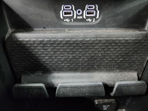 Used 2024 RAM 2500 Laramie w/ Night Edition image 61