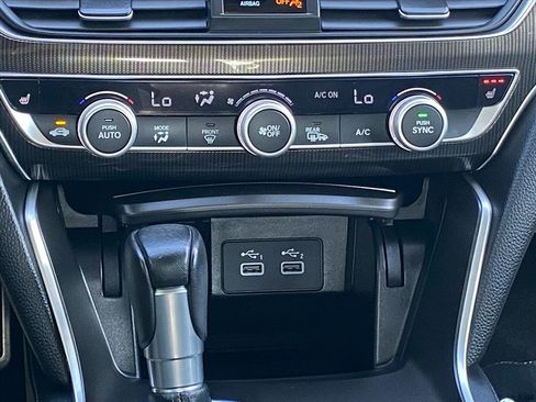 Used 2022 Honda Accord Sport Special Edition image 9
