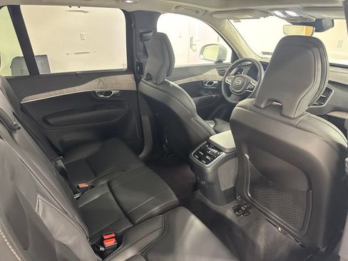 Used 2024 Volvo XC90 B6 Ultimate w/ Protection Package AWD/4WD image 24