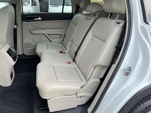 Used 2018 Volkswagen Atlas SEL image 23