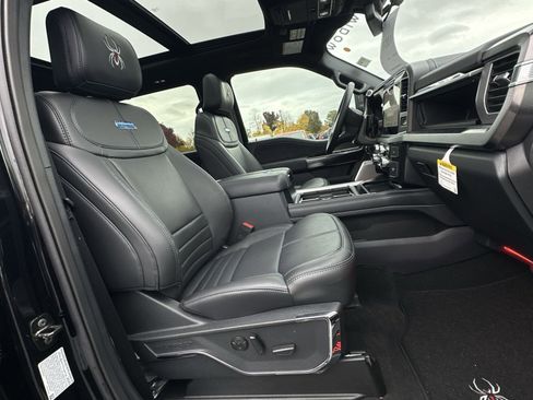 New 2025 Ford F350 Platinum image 41