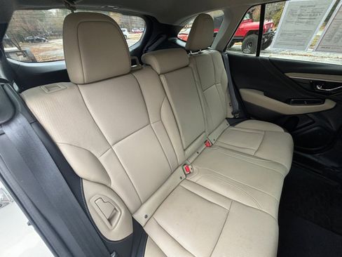 Used 2024 Subaru Outback Limited image 18