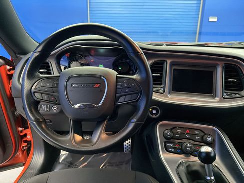 Used 2022 Dodge Challenger R/T w/ Blacktop Package image 25