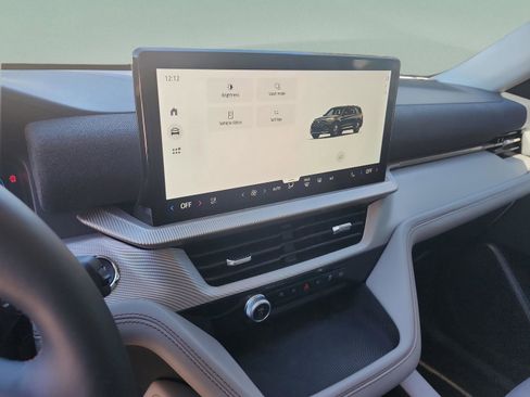 New 2026 Ford Explorer Active w/ Active Comfort Package image 12