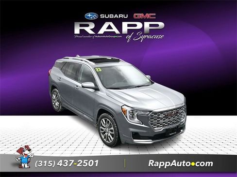Used 2023 GMC Terrain Denali image 1