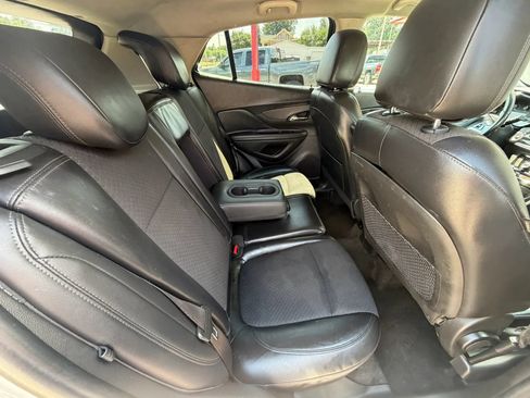 Used 2021 Buick Encore Preferred FWD image 18