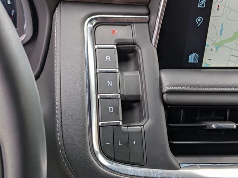 Used 2023 Chevrolet Tahoe LT AWD/4WD image 28