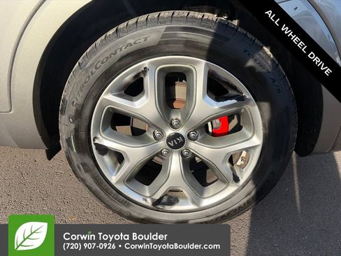 Used 2019 Kia Sorento SX AWD/4WD image 36