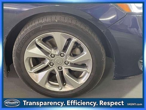 Used 2018 Honda Accord LX image 9