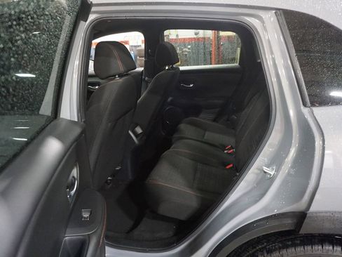 Used 2023 Honda HR-V Sport image 11