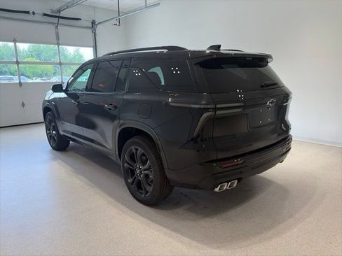New 2027 Chevrolet Traverse RS w/ LPO, Floor Liner Package AWD/4WD image 4