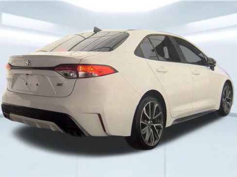 Used 2021 Toyota Corolla SE FWD image 24