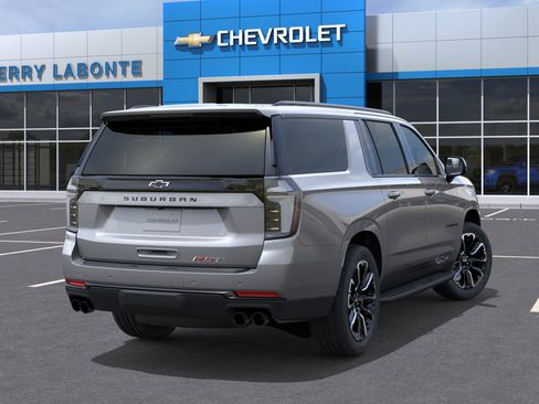 New 2026 Chevrolet Suburban RST AWD/4WD image 6