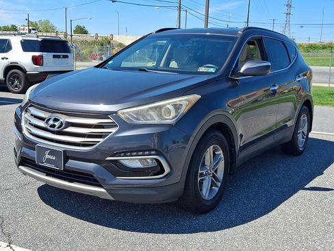 Used 2018 Hyundai Santa Fe Sport w/ 2.4L Value Package 02 AWD/4WD image 3