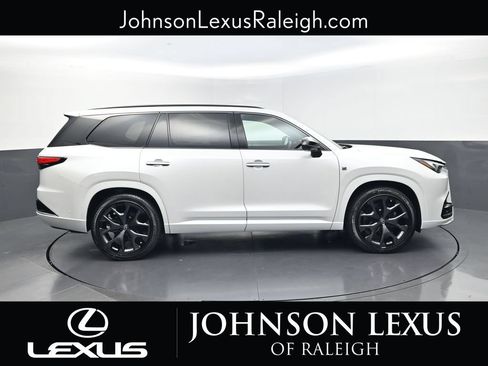 New 2026 Lexus TX 500h AWD w/ Technology Package image 7