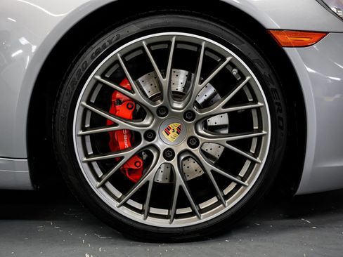 Used 2018 Porsche 911 Carrera S RWD image 46