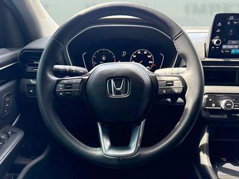 Used 2025 Honda Pilot EX-L image 15