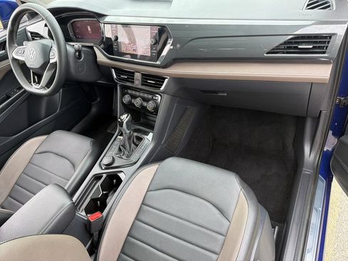 Certified 2023 Volkswagen Taos SEL AWD/4WD image 28