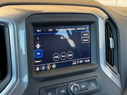 Certified 2025 Chevrolet Silverado 1500 Custom RWD image 18
