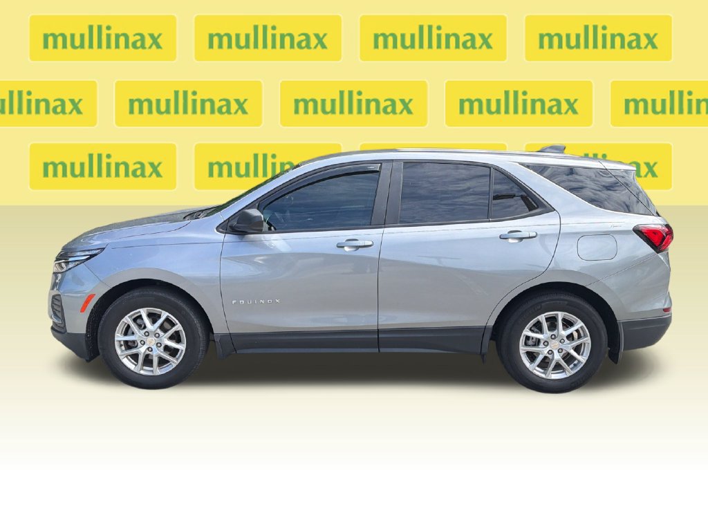 Used 2024 Chevrolet Equinox LS w/ LS Convenience Package FWD image 10