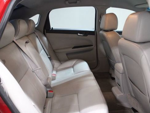 Used 2008 Chevrolet Impala SS w/ Convenience Package image 22