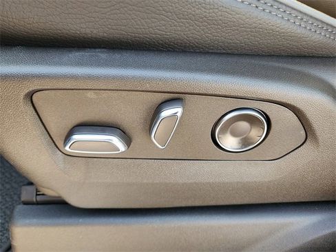 New 2026 GMC Sierra 2500 Denali w/ Max Trailering Package image 13