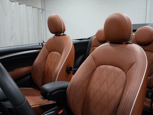 Certified 2023 MINI Cooper S FWD image 2