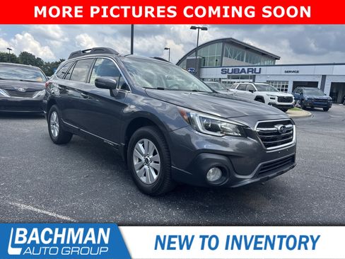 Used 2019 Subaru Outback 2.5i Premium AWD/4WD image 1