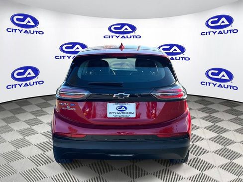 Used 2023 Chevrolet Bolt LT image 5