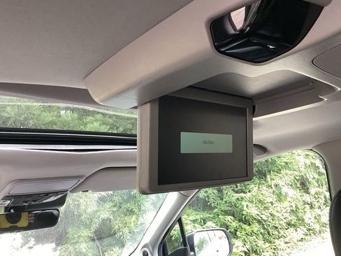 Used 2022 Honda Pilot Elite image 4