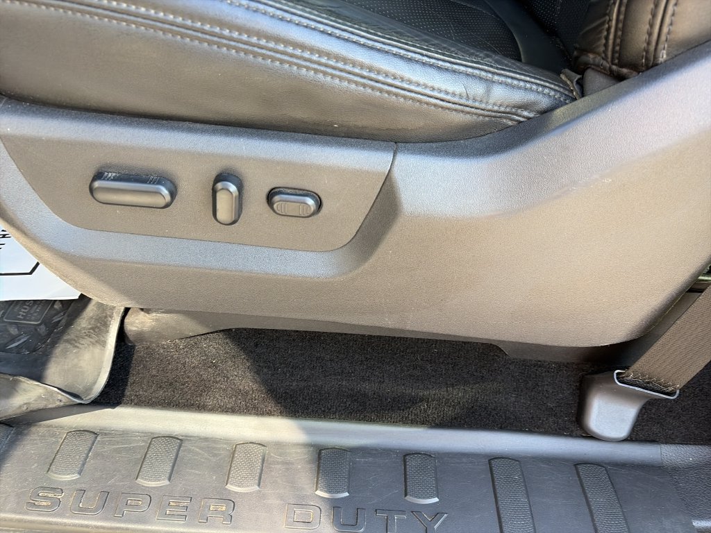 Used 2013 Ford F450 Platinum AWD/4WD image 13