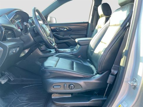 Used 2022 Chevrolet Traverse RS w/ LPO, Floor Liner Package image 21