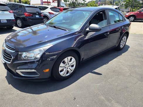 Used 2016 Chevrolet Cruze LS image 5