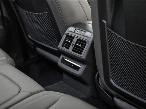 New 2025 Audi Q5 Premium image 18