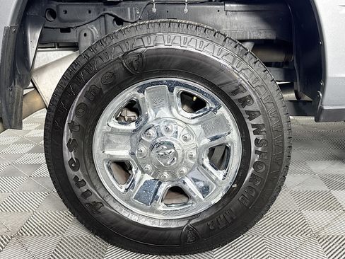 Used 2024 RAM 2500 Big Horn w/ Bed Utility Group image 32