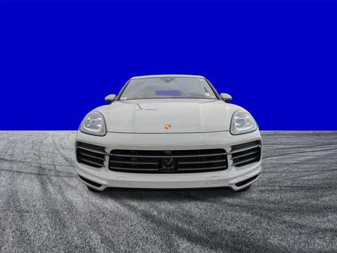 Used 2022 Porsche Cayenne AWD/4WD image 9