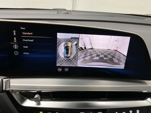 New 2025 Cadillac Lyriq Luxury image 5