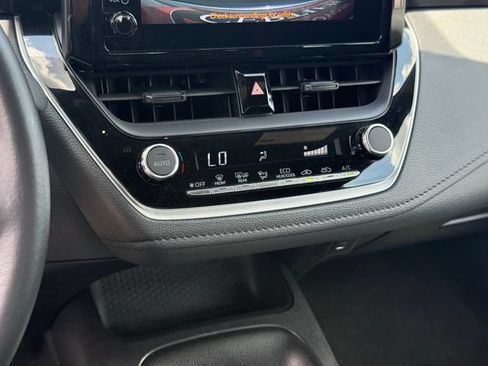 Used 2024 Toyota Corolla SE FWD image 14