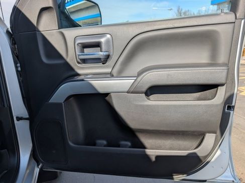 Used 2017 Chevrolet Silverado 1500 LT w/ Redline Edition image 13