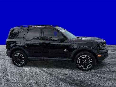 Certified 2023 Ford Bronco Sport Outer Banks w/ Tech Package AWD/4WD image 3