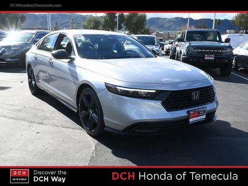 Used 2023 Honda Accord Sport image 3