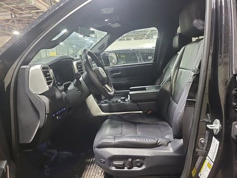 Used 2023 Toyota Tundra Platinum image 9
