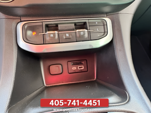 Used 2021 GMC Acadia SLT FWD image 27