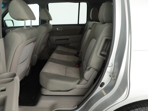 Used 2015 Honda Pilot LX image 12