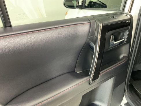 Used 2017 Toyota 4Runner TRD Pro image 18