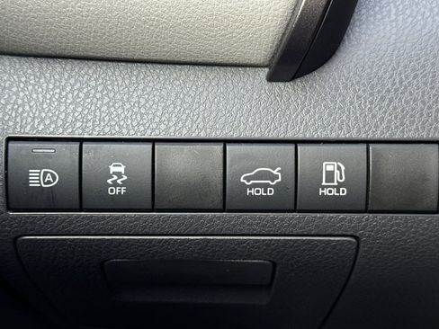 Certified 2023 Toyota Camry LE image 31