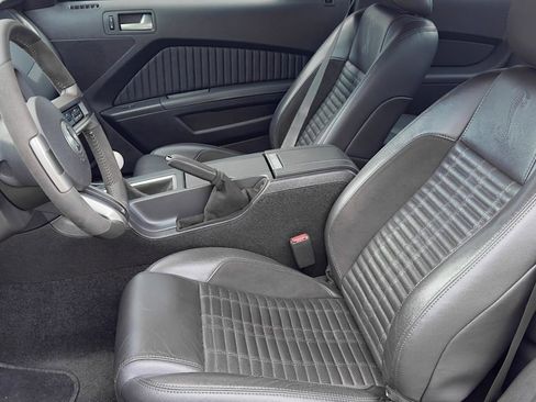 Used 2012 Ford Mustang Shelby GT500 w/ SVT Performance Pkg image 12